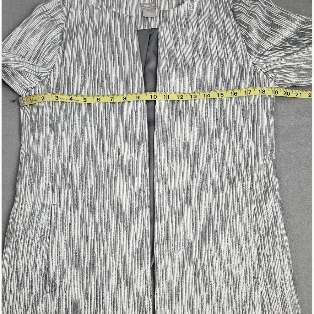 Chico's Travelers Textured Lurex Jacket Sz 0 US S 4 6 Gray‎ Metallic Silver
